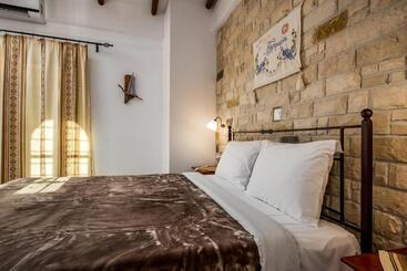 هتل Cretan Villa