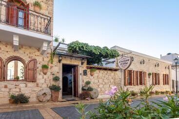 هتل Cretan Villa