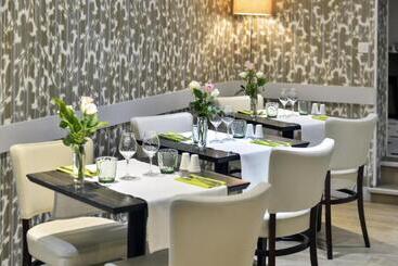 Cristal Hôtel Restaurant   Logis Hotels