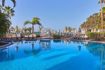 ホテル H10 Costa Adeje Palace
