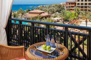 ホテル H10 Costa Adeje Palace