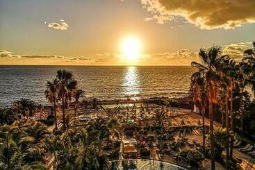ホテル H10 Costa Adeje Palace