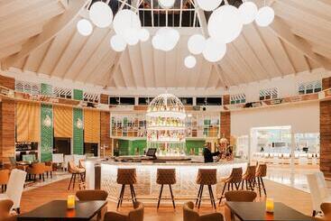 هتل H10 Playa Esmeralda - Adults Only