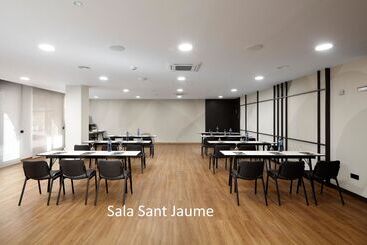 هتل Hcc Montblanc