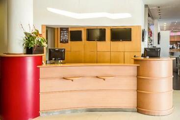 هتل Ibis Evora