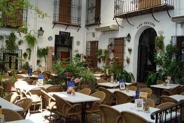 هتل Los Patios