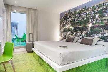 Maciá Granada Five Senses Rooms & Suites - Granada