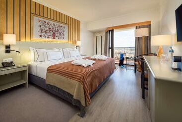 هتل Melia Castelo Branco