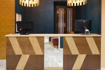 هتل Petit Palace Canalejas Sevilla