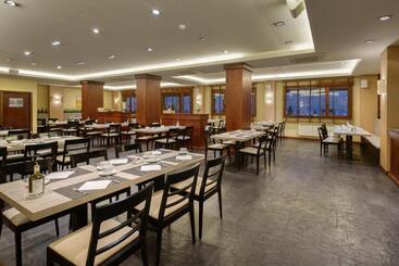 酒店 Saliecho