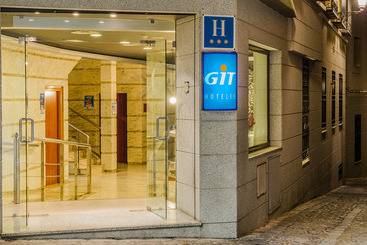 هتل Yit Conquista De Toledo