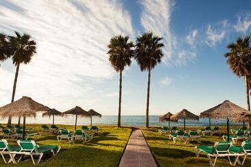 Ona Marinas De Nerja Spa Resort