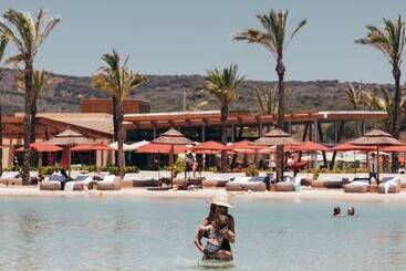 So/ Sotogrande Spa & Golf Resort