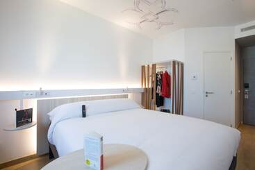 هتل Ibis Abdelmoumen Casa Centre