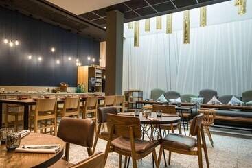 هتل Ibis Abdelmoumen Casa Centre
