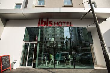 هتل Ibis Abdelmoumen Casa Centre