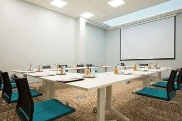 هتل Ibis Abdelmoumen Casa Centre