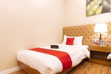 هتل Reddoorz @ Ambiens Place Dagupan