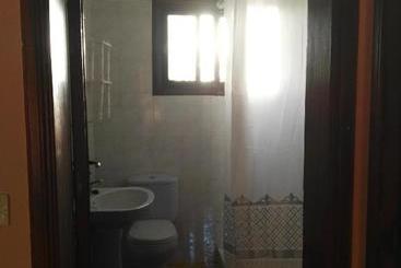 تختخواب و صبحانه Donde Brilla El Sol