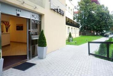 هتل Metropol Cb