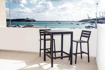 تختخواب و صبحانه Fisherman S Cove Guesthouse