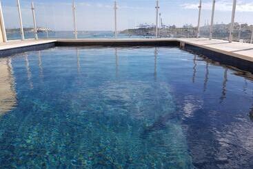 تختخواب و صبحانه Fisherman S Cove Guesthouse
