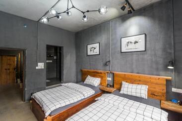 Hi Grey Hostel Xingping
