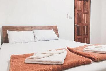 Suanya Kohkood Resort And Spa