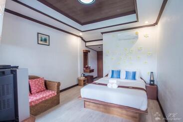 Suanya Kohkood Resort And Spa