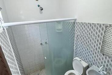 هاستل Marujo