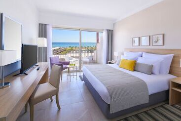 Iberotel Costa Mares