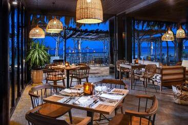 Iberotel Costa Mares