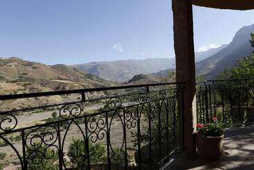 پانسیون Auberge Assif Melloul Anergui