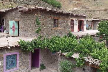 膳宿费 Gîte Aoujdade Taghia