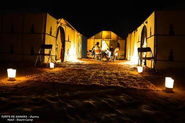 پانسیون Porte De Sahara Ouzina