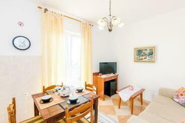 Apartments Nicol