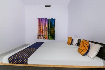هتل Spot On 43466 Sangeeta Palace