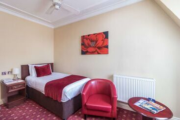 Cosmopolitan Hotel