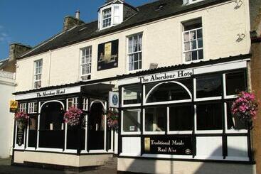 Aberdour Hotel, Stables Rooms & Beer Garden