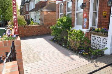 هتل Chandos Premier Folkestone