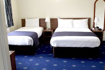 هتل Discovery Inn  Leeds