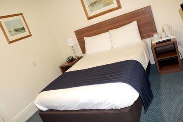 هتل Discovery Inn  Leeds
