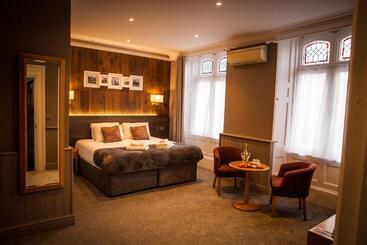 هتل Heywood Spa