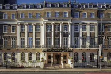 هتل Hilton London Euston