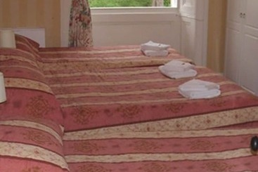 هتل Menzies Guest House