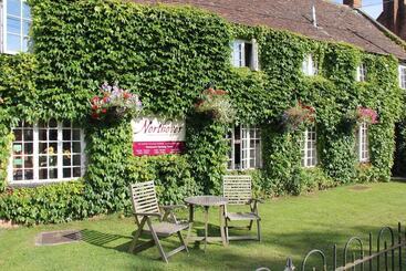 هتل Northover Manor