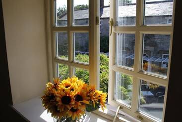 هتل Northover Manor