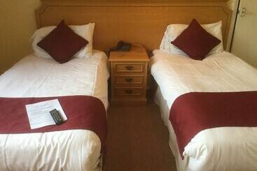 هتل The Nyton Guesthouse