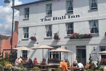 هتل The Bull Inn