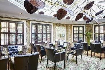 Hotel The Montague On The Gardens